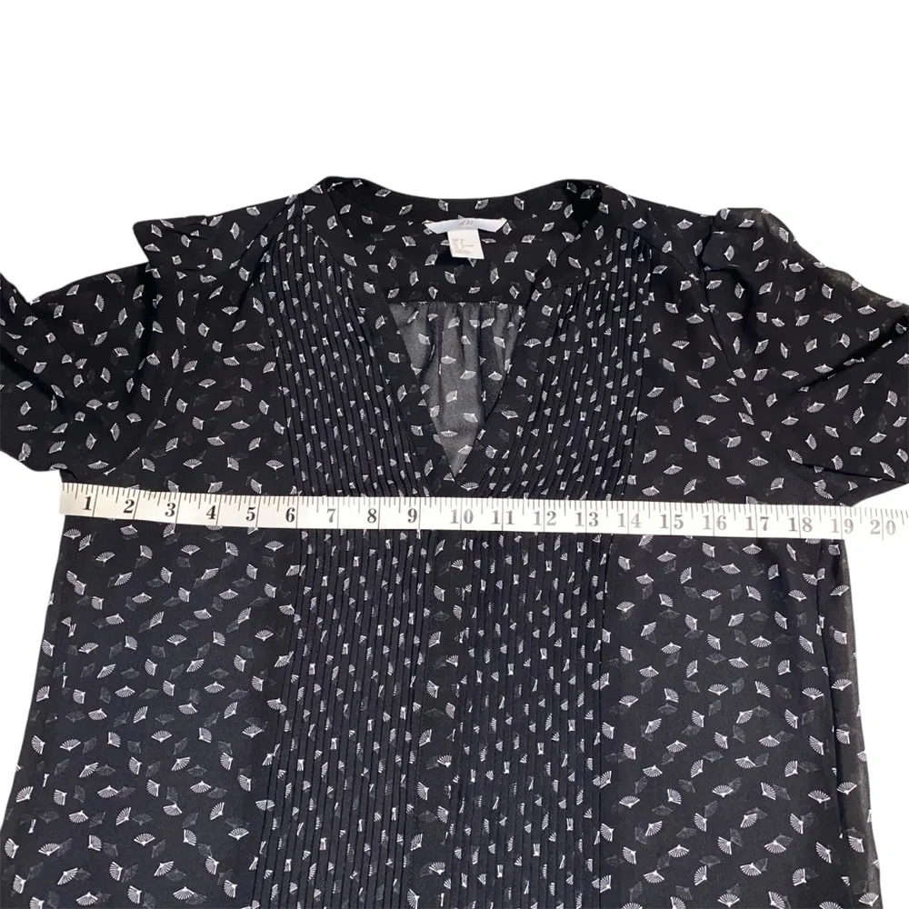 H&M 3/4 Sleeve Sheer Blouse - Picture 6 of 9
